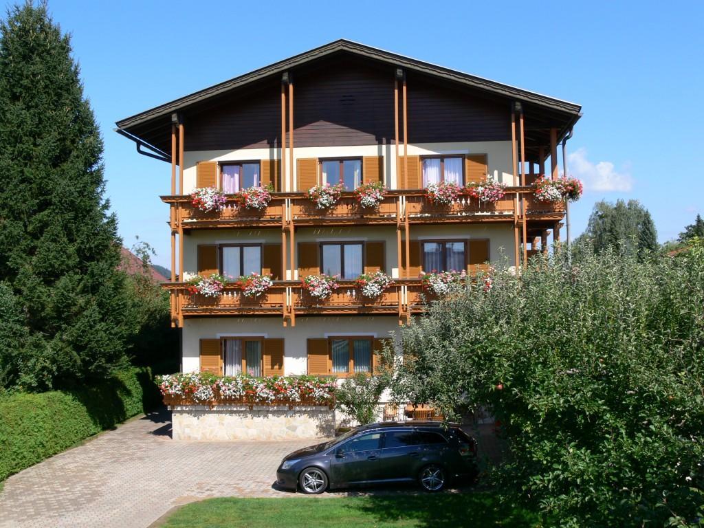 Gastehaus Sapetschnig Appartamento Faak am See Esterno foto